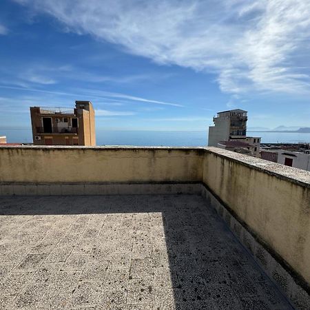 Casa Bianca Vacanze Leilighet Palermo Eksteriør bilde